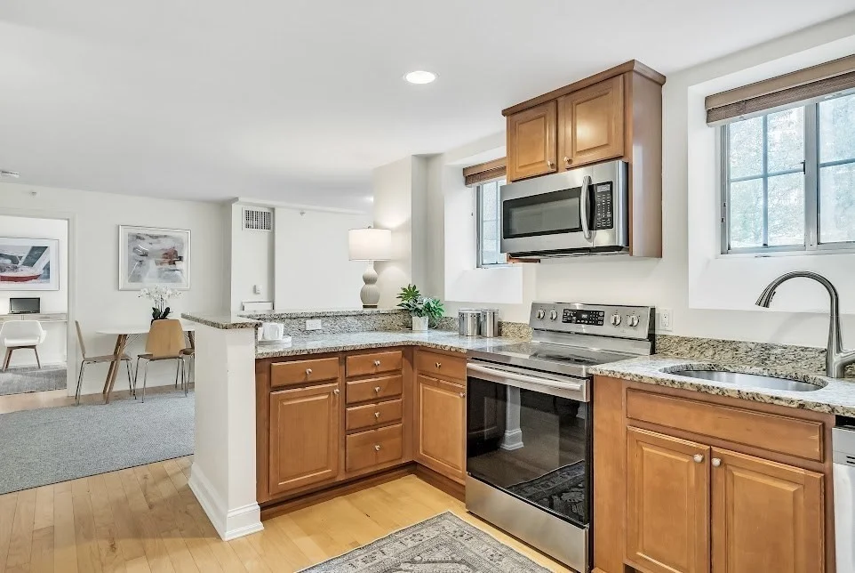 2 bed, 1 bath apartment for rent at 20 Chapel St Unit B, Longwood — photo 4 of 35
