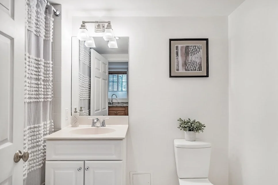 2 bed, 1 bath apartment for rent at 20 Chapel St Unit B, Longwood — photo 15 of 35