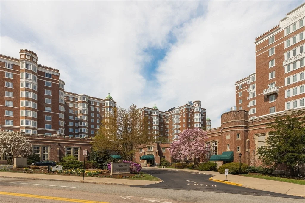 1 bed, 1 bath apartment for rent at 20 Chapel St Unit B1005, Longwood — photo 18 of 18
