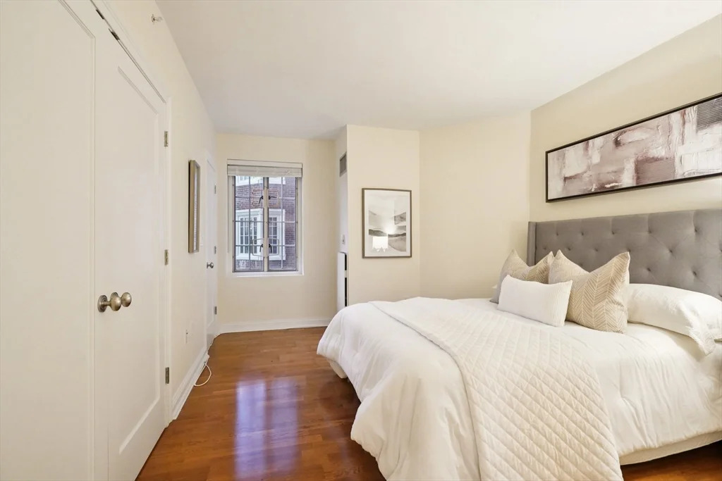 4 bed, 4+ bath apartment for rent at 20 Chapel St Unit B811, Longwood — photo 19 of 33