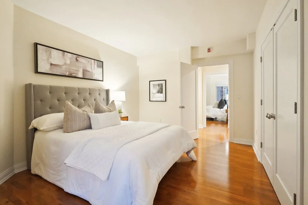 4 bed, 4+ bath apartment for rent at 20 Chapel St Unit B811, Longwood — photo 20 of 33