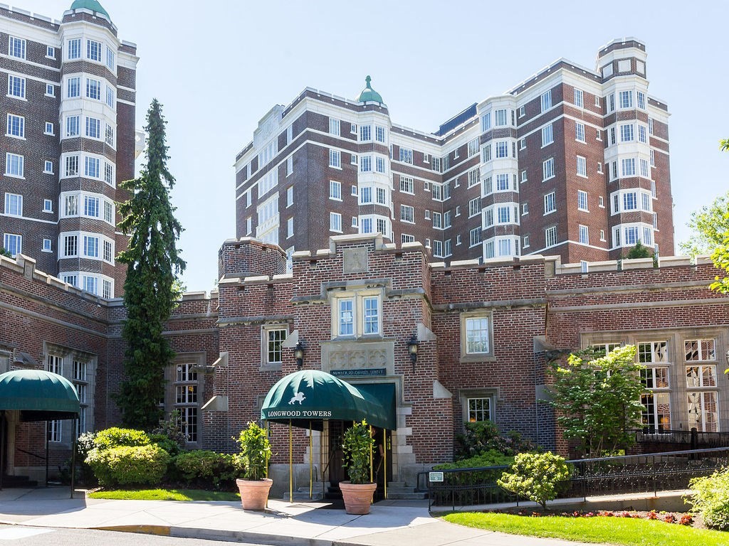 2 bed, 2 bath apartment for rent at 20 Chapel St Unit C607, Longwood — photo 12 of 12