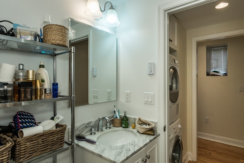 2 bed, 2 bath apartment for rent at 20 Chapel Unit A-602, Longwood — photo 14 of 21