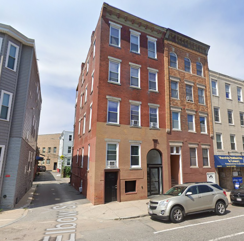 2 bed, 1 bath apartment for rent at 20 Chelsea St Unit 1, East Boston — photo 13 of 14