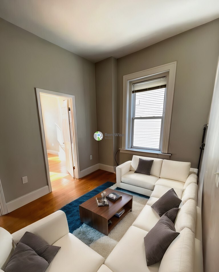 3 bed, 1 bath apartment for rent at 20 Chelsea Ter Unit 2, East Boston — photo 10 of 22
