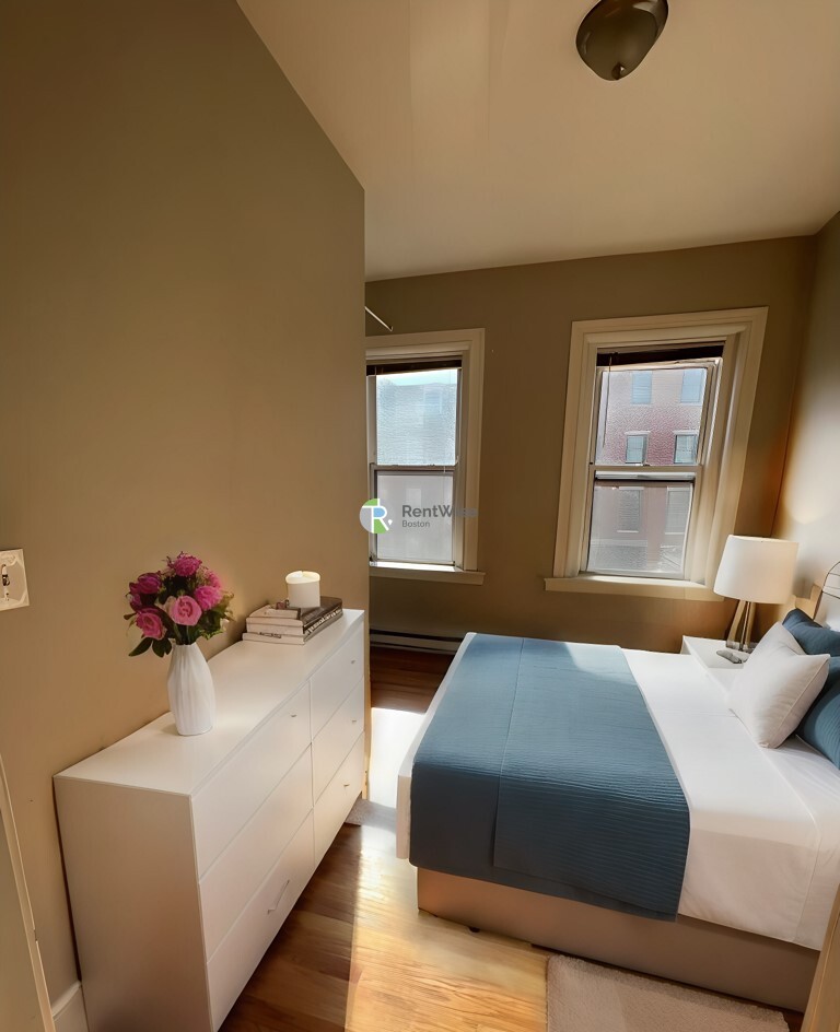 3 bed, 1 bath apartment for rent at 20 Chelsea Ter Unit 2, East Boston — photo 11 of 22