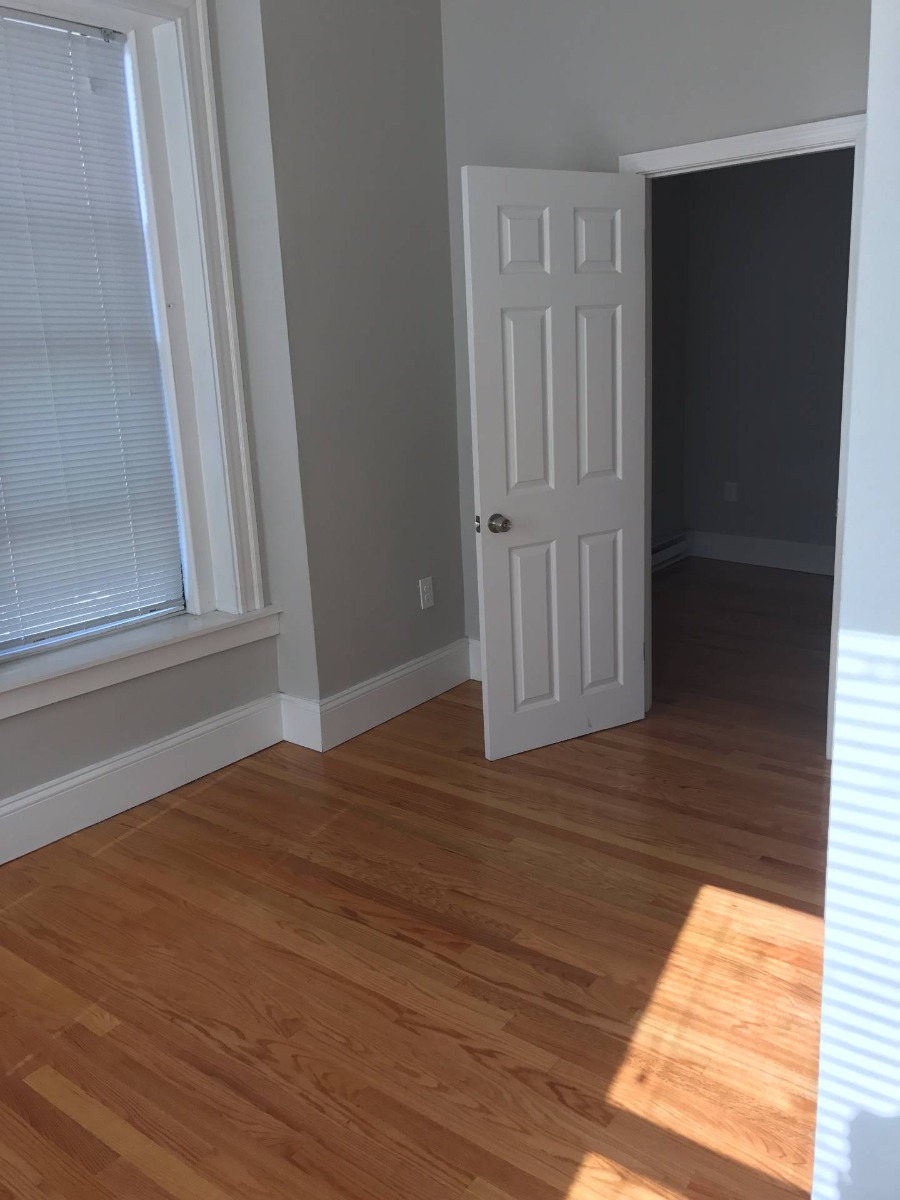 3 bed, 1 bath apartment for rent at 20 Chelsea Ter Unit 2, East Boston — photo 16 of 22