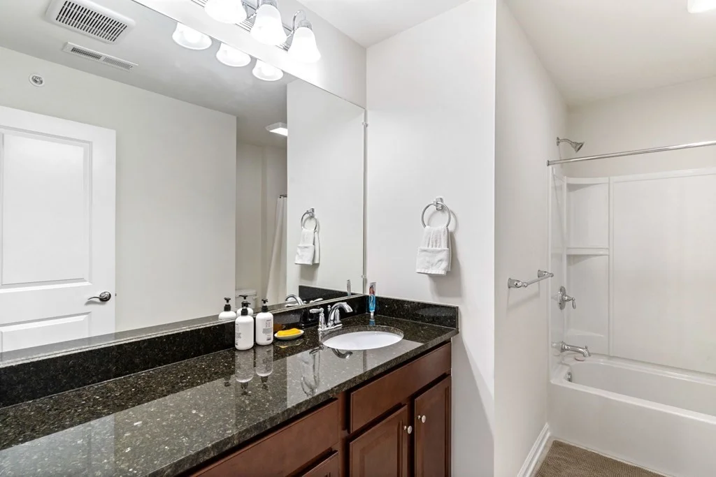 3 bed, 3 bath apartment for rent at 20 Cherry Ln Unit 20, Hopkinton — photo 18 of 29
