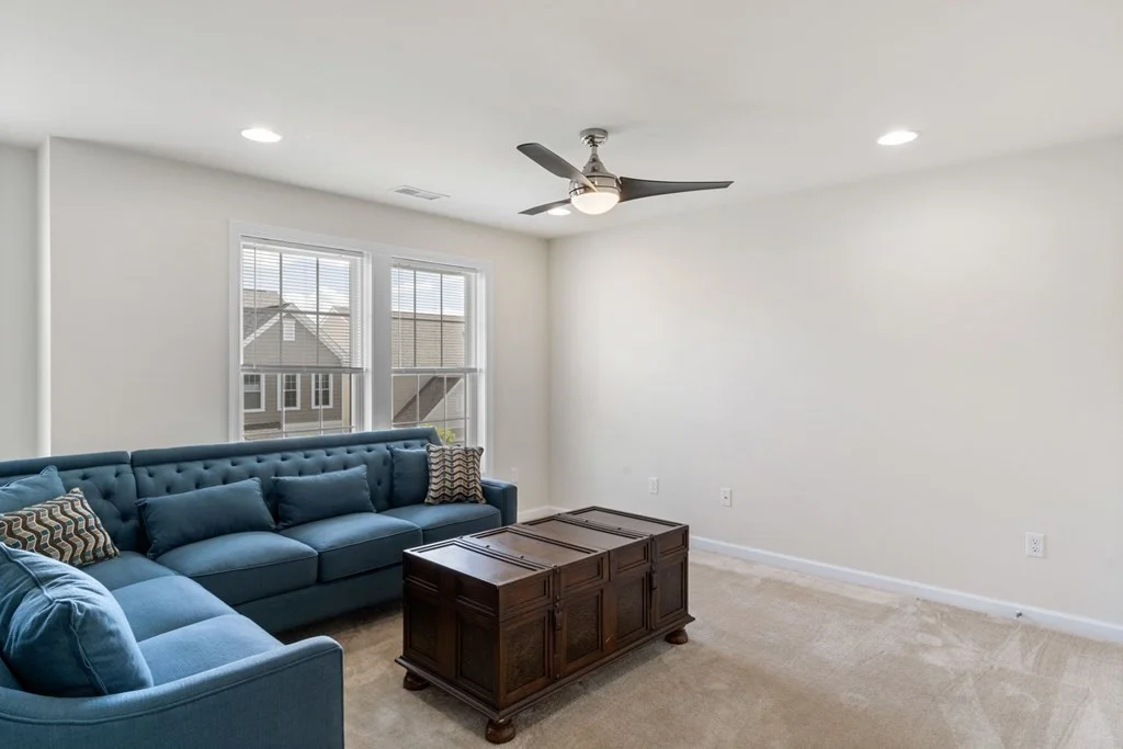 3 bed, 3 bath apartment for rent at 20 Cherry Ln Unit 20, Hopkinton — photo 15 of 29