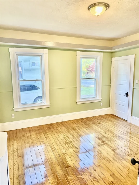 3 bed, 1 bath apartment for rent at 20 Cherry St Unit 1, Brockton — photo 15 of 19