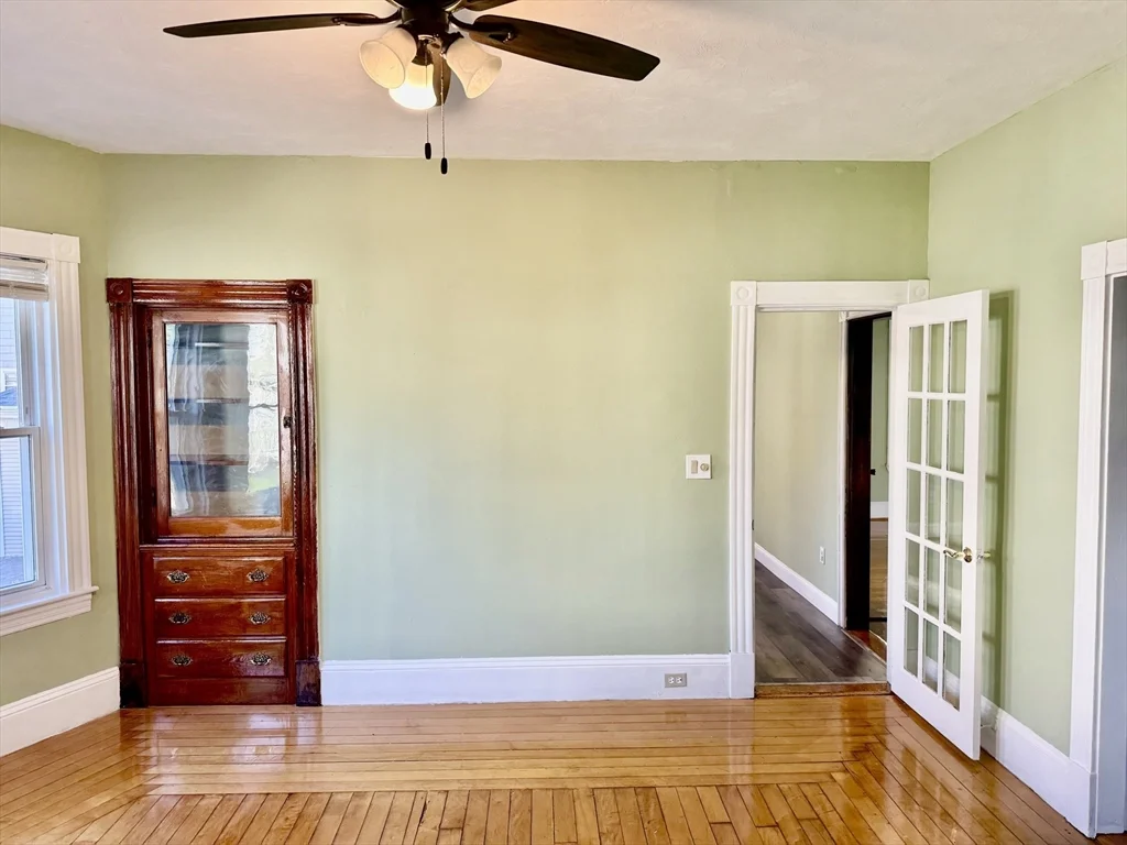3 bed, 1 bath apartment for rent at 20 Cherry St Unit 1, Brockton — photo 4 of 19