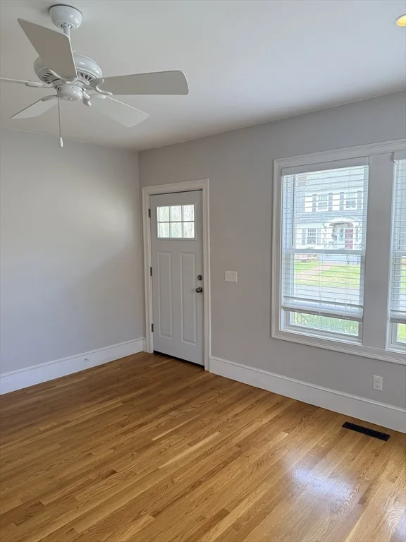 2 bed, 1 bath apartment for rent at 20 Chestnut St Unit 20, Natick — photo 5 of 24