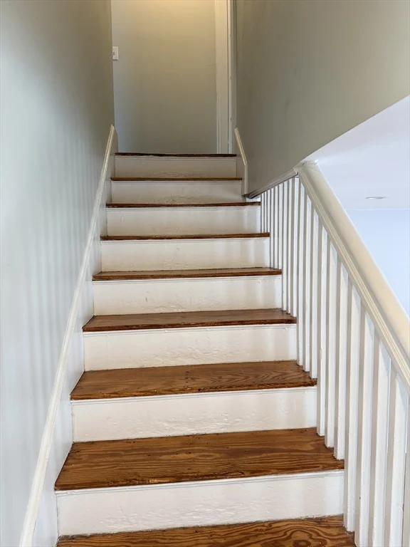 2 bed, 1 bath apartment for rent at 20 Chestnut St Unit 20, Natick — photo 11 of 24