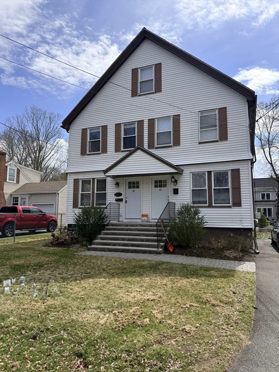 2 bed, 1 bath apartment for rent at 20 Chestnut St Unit 20, Natick — photo 1 of 24