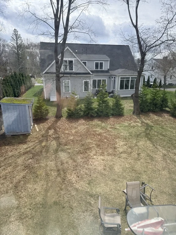 2 bed, 1 bath apartment for rent at 20 Chestnut St Unit 20, Natick — photo 16 of 24