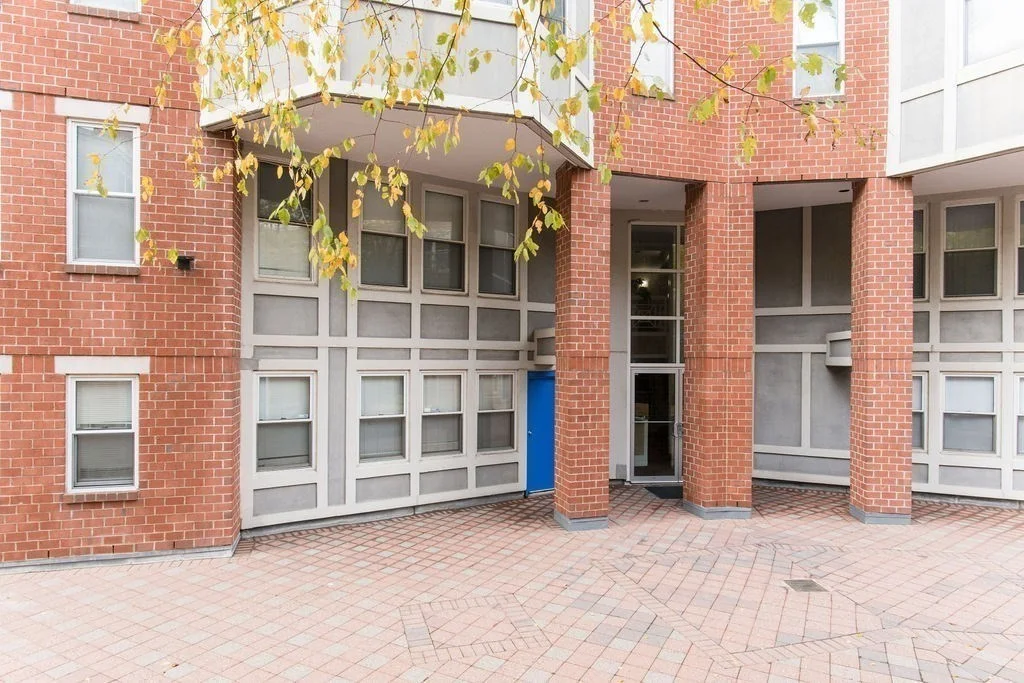 2 bed, 2 bath apartment for rent at 20 Chestnut St Unit 402, Cambridgeport — photo 13 of 14