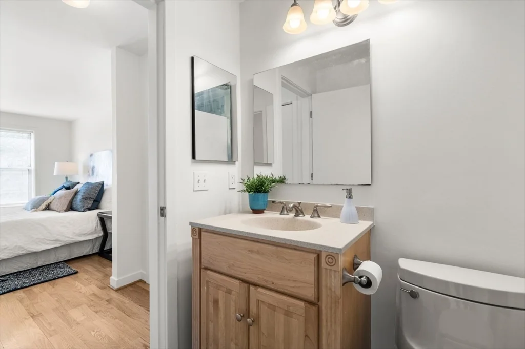 2 bed, 1 bath apartment for rent at 20 Chestnut St Unit 406, Cambridgeport — photo 8 of 13
