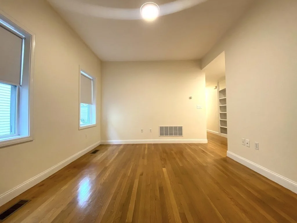 1 bed, 1 bath apartment for rent at 20 Clarendon Unit 20, Watertown — photo 18 of 23