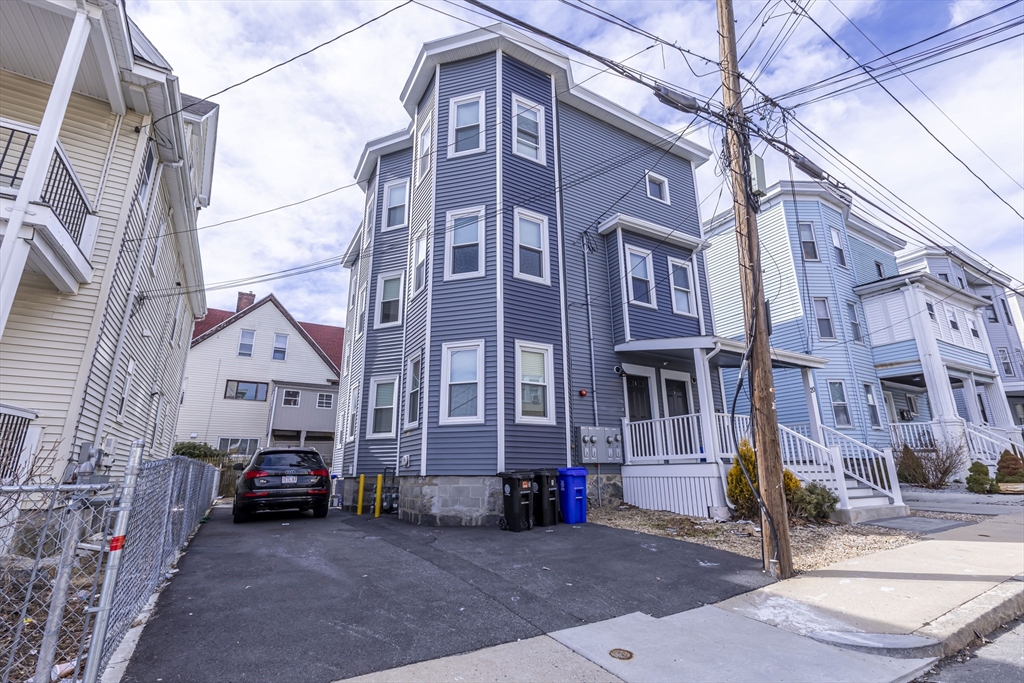 3 bed, 1 bath apartment for rent at 20 Clark St Unit 2, Malden — photo 2 of 29
