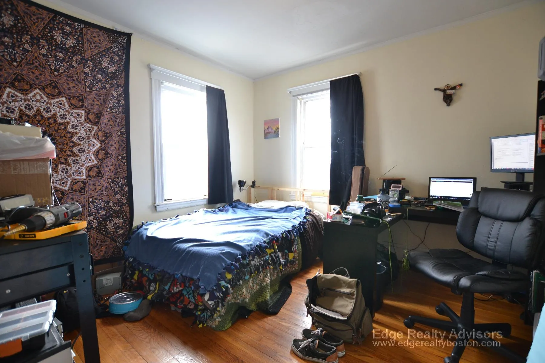 4 bed, 2 bath apartment for rent at 20 Claymoss Rd Unit 1, Brighton — photo 4 of 12