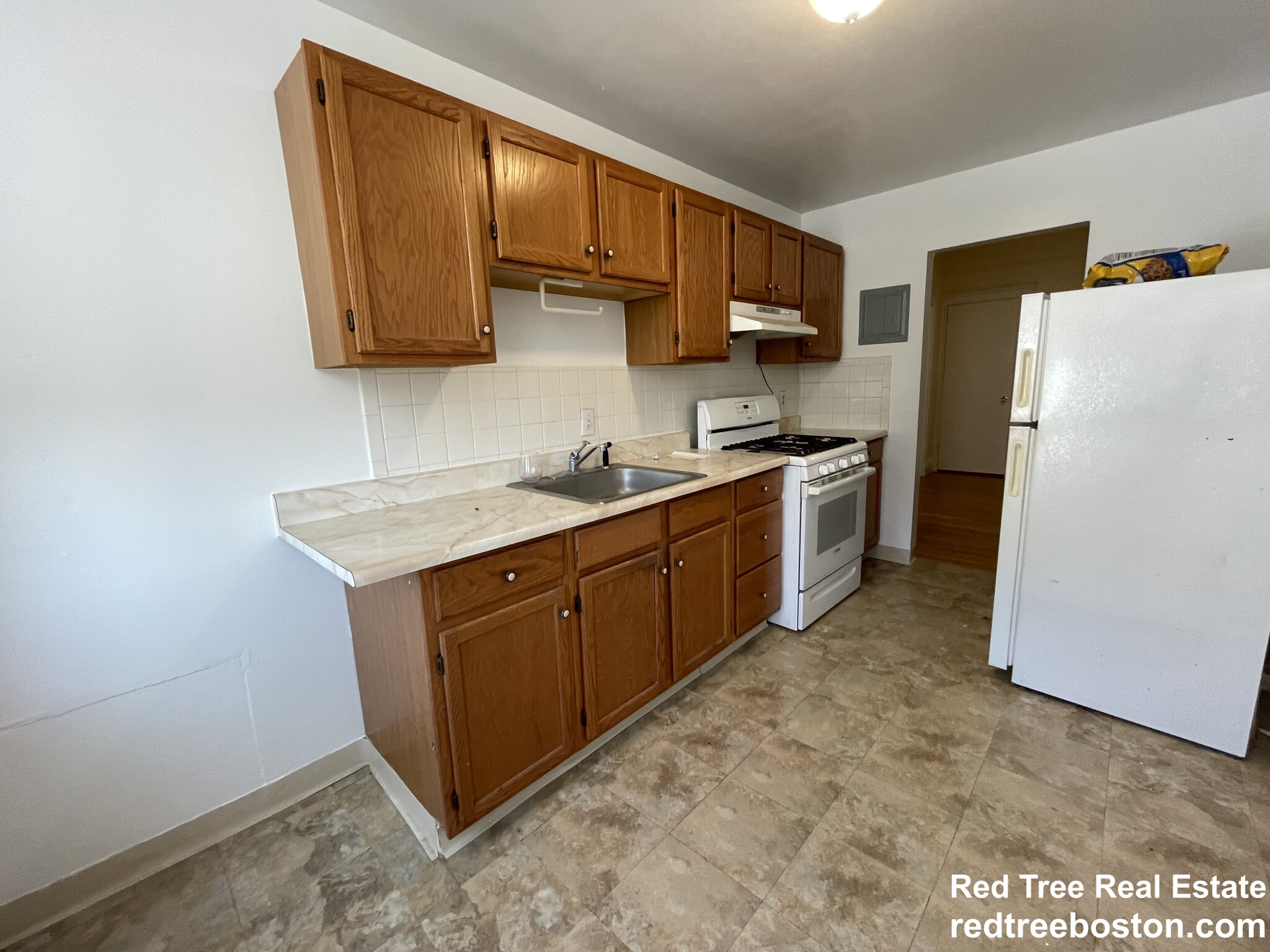 1 bed, 1 bath apartment for rent at 20 Colborne Rd Unit 21, Brighton — photo 6 of 17