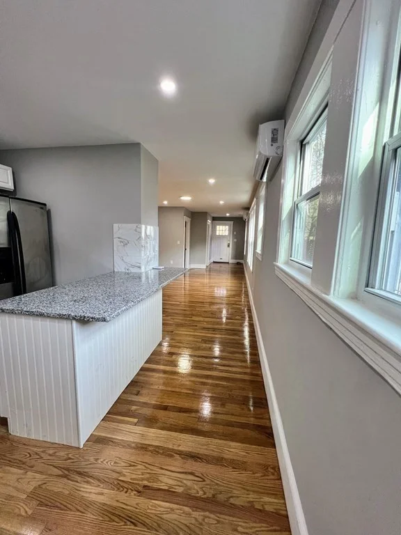 2 bed, 2 bath apartment for rent at 20 Columbus Ave Unit 20, North Cambridge — photo 5 of 16