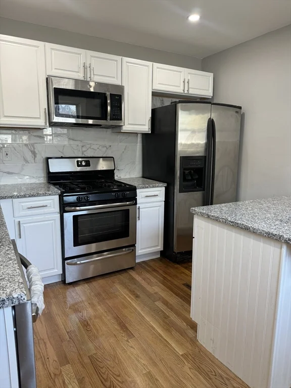 3 bed, 2 bath apartment for rent at 20 Columbus Unit 1, Cambridge — photo 5 of 13