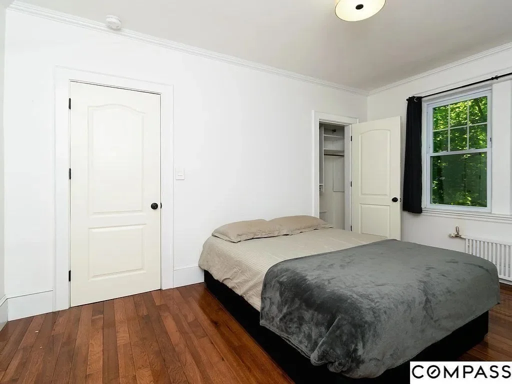 1 bed, 1 bath apartment for rent at 20 Concord Ave Unit 2, Harvard Square — photo 6 of 14