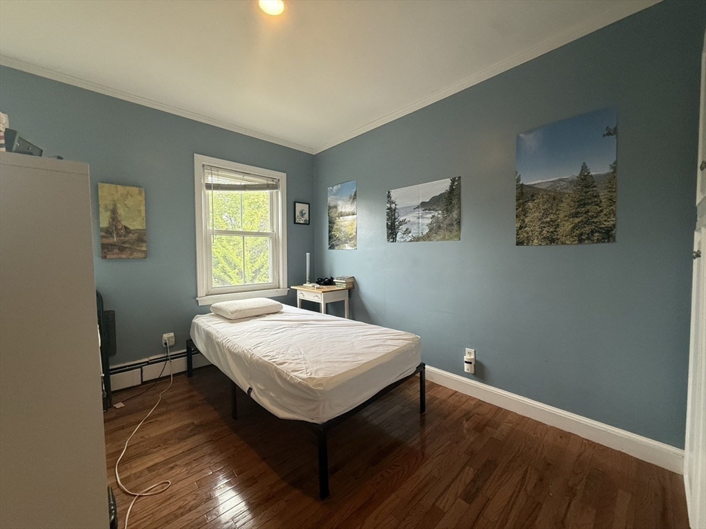 Studio bed, 1 bath apartment for rent at 20 Concord Sq Unit 6, South End — photo 7 of 15