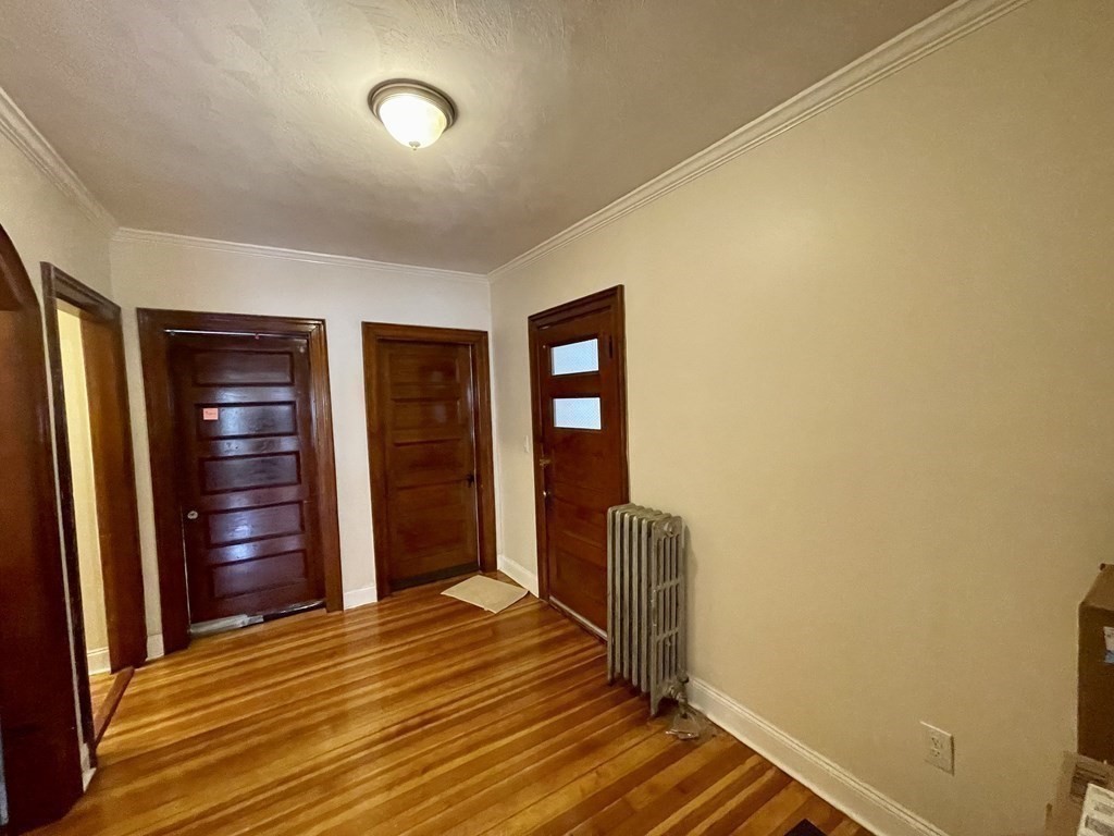 3 bed, 1 bath apartment for rent at 20 Coolidge Rd Unit 2, Allston — photo 11 of 13