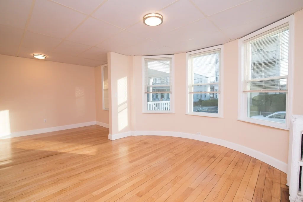 1 bed, 1 bath apartment for rent at 20 Coral Ave Unit 1, Winthrop — photo 4 of 9