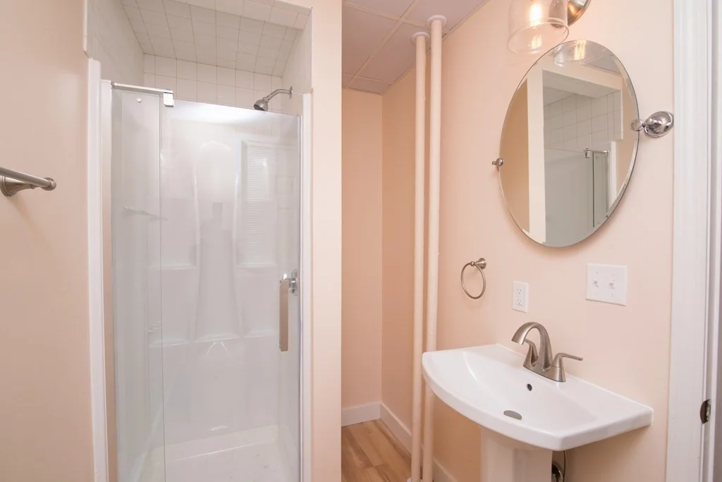 1 bed, 1 bath apartment for rent at 20 Coral Ave Unit 1, Winthrop — photo 2 of 9