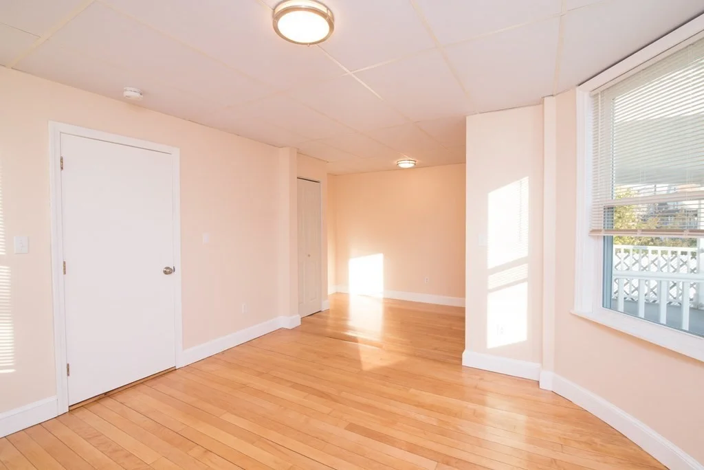 1 bed, 1 bath apartment for rent at 20 Coral Ave Unit 1, Winthrop — photo 6 of 9