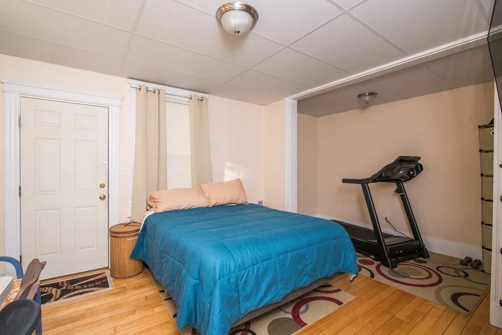 1 bed, 1 bath apartment for rent at 20 Coral Unit 7, Winthrop — photo 6 of 10
