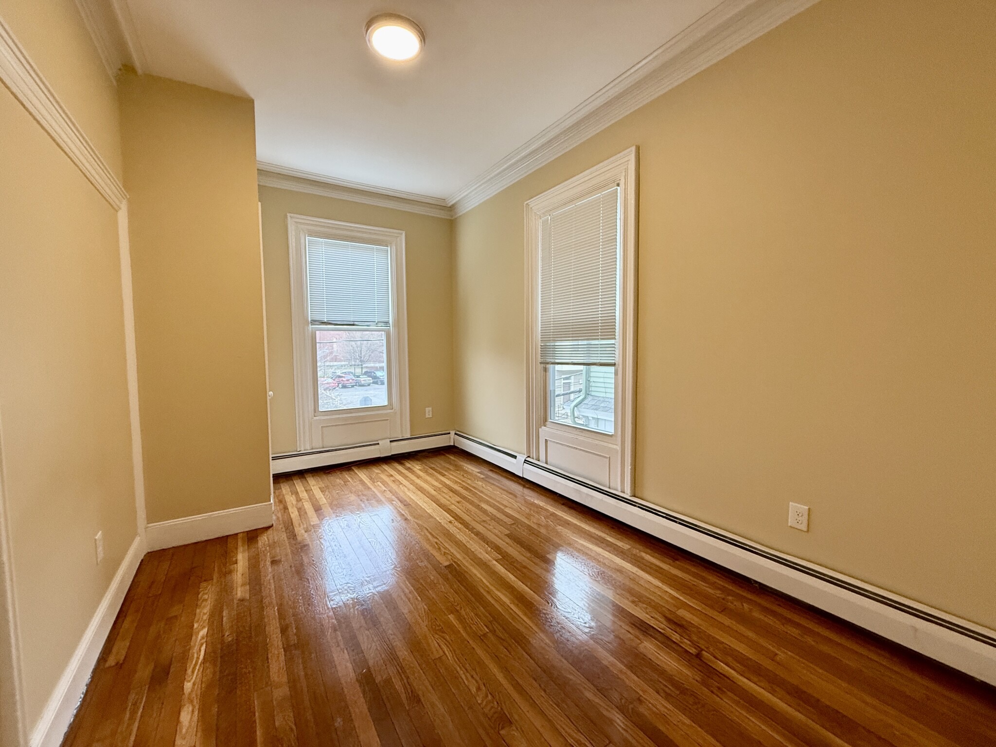 1 bed, 1 bath apartment for rent at 20 Creighton St Unit 3, Jamaica Plain — photo 3 of 5