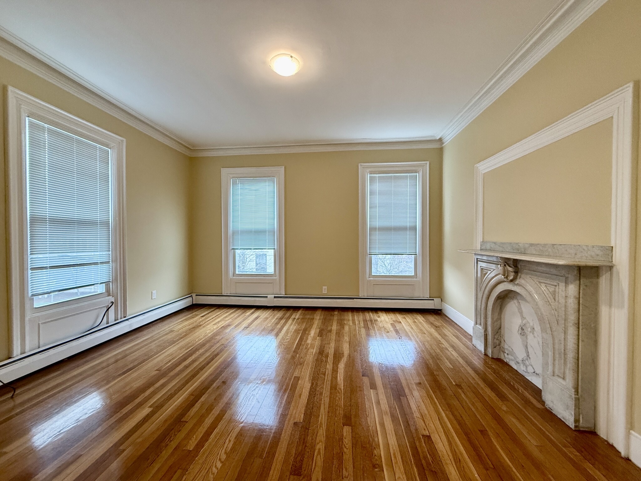 1 bed, 1 bath apartment for rent at 20 Creighton St Unit 3, Jamaica Plain