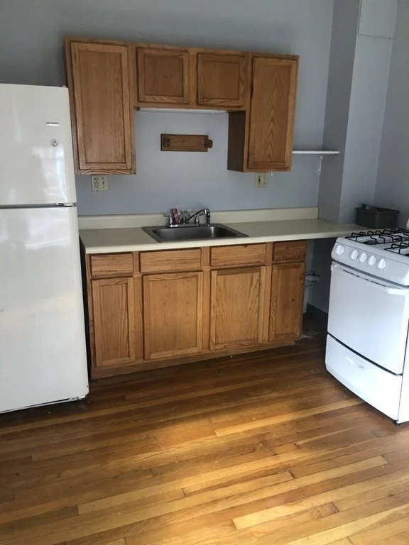 Studio bed, 1 bath apartment for rent at 20 Crescent Ave Unit 1, South Braintree — photo 5 of 9