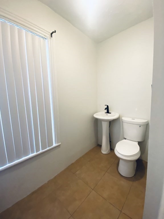 3 bed, 1 bath apartment for rent at 20 Crystal Unit 1, Worcester — photo 18 of 19