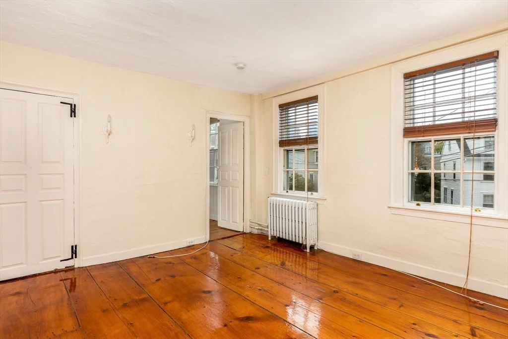 2 bed, 1 bath apartment for rent at 20 Darling St Unit None, Glenwood — photo 13 of 23