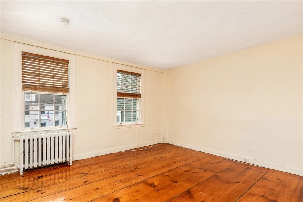 2 bed, 1 bath apartment for rent at 20 Darling St Unit None, Glenwood — photo 11 of 23