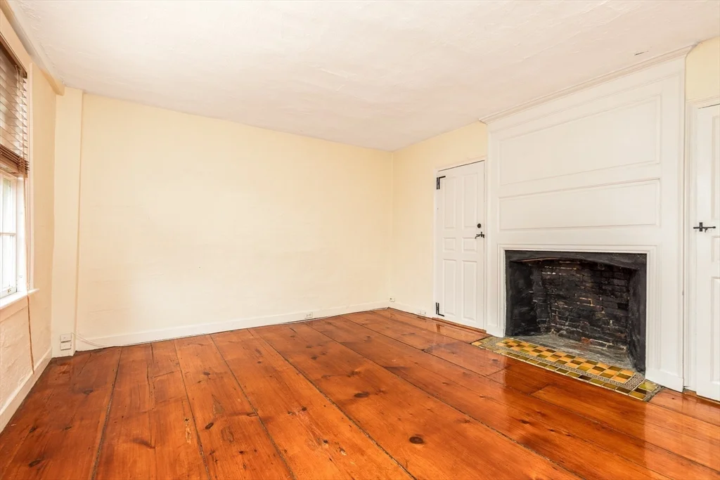 2 bed, 1 bath apartment for rent at 20 Darling St Unit None, Glenwood — photo 12 of 23