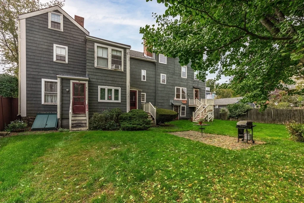 2 bed, 1 bath apartment for rent at 20 Darling St Unit None, Glenwood — photo 21 of 23