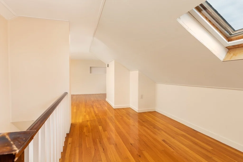 2 bed, 1 bath apartment for rent at 20 Darling St Unit None, Glenwood — photo 17 of 23