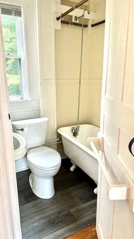 2 bed, 1 bath apartment for rent at 20 Darling St Unit None, Glenwood — photo 15 of 23