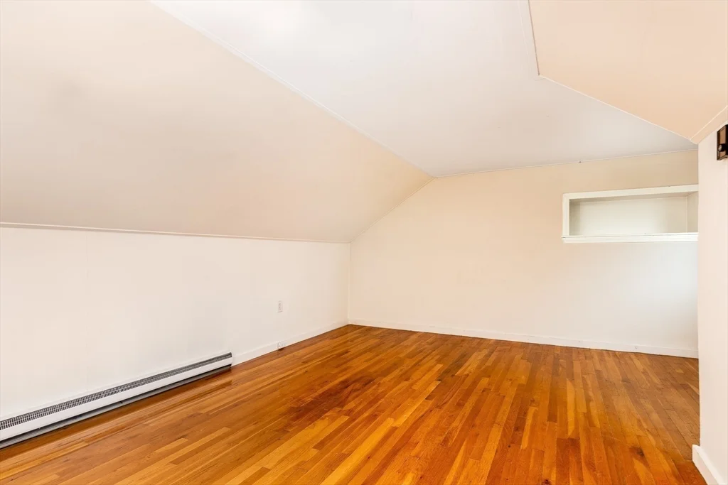 2 bed, 1 bath apartment for rent at 20 Darling St Unit None, Glenwood — photo 19 of 23