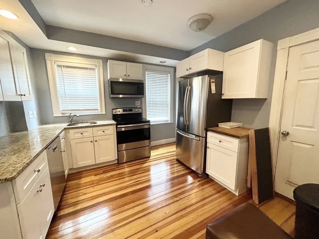 3 bed, 1 bath apartment for rent at 20 Dawes St Unit 1, Dorchester