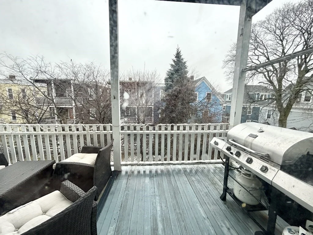 4 bed, 1 bath apartment for rent at 20 Dawes St Unit 3, Dorchester — photo 8 of 8