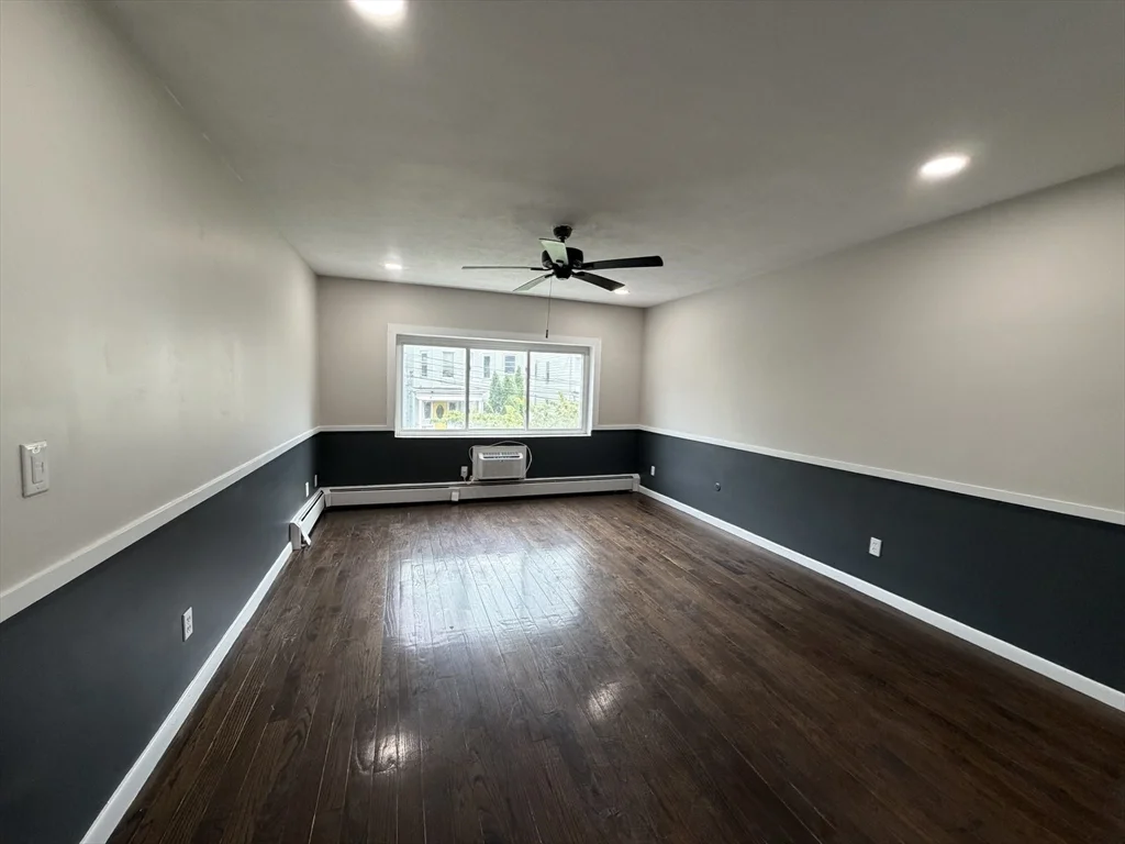 2 bed, 1 bath apartment for rent at 20 Dix Unit 31, Dorchester — photo 2 of 15