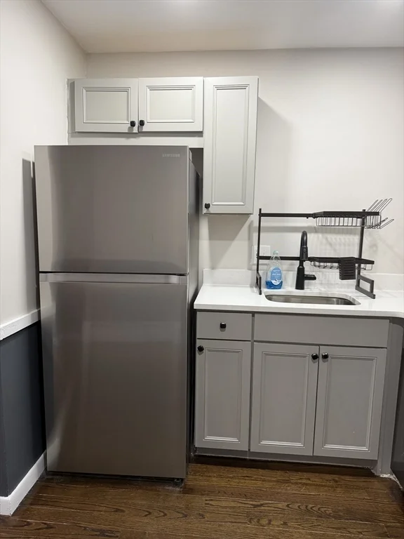 2 bed, 1 bath apartment for rent at 20 Dix Unit 31, Dorchester — photo 4 of 15