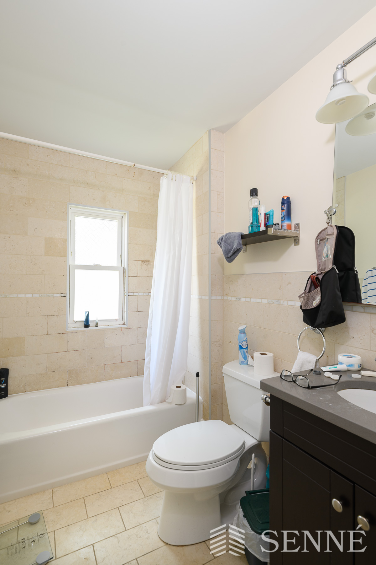 3 bed, 1.5 bath apartment for rent at 20 Dodge St, Riverside — photo 6 of 13